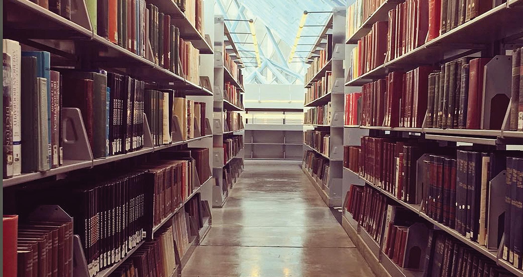 Seattle public library interior bookshelves design from Rem Koolhaas discussing with Ideas of Order Magazine